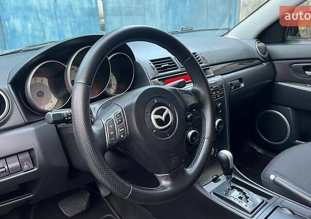 Черный Мазда 3, объемом двигателя 1.6 л и пробегом 211 тыс. км за 5450 $, фото 21 на Automoto.ua