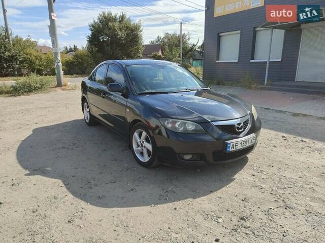 Чорний Мазда 3, об'ємом двигуна 1.6 л та пробігом 208 тис. км за 5500 $, фото 6 на Automoto.ua