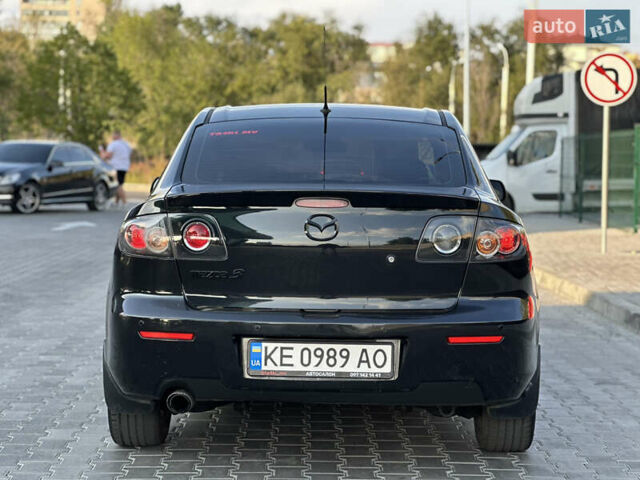 Черный Мазда 3, объемом двигателя 1.6 л и пробегом 202 тыс. км за 7199 $, фото 6 на Automoto.ua