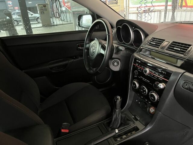 Черный Мазда 3, объемом двигателя 1.6 л и пробегом 211 тыс. км за 5900 $, фото 13 на Automoto.ua