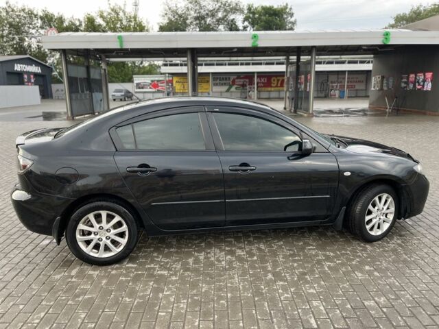 Черный Мазда 3, объемом двигателя 1.6 л и пробегом 211 тыс. км за 5900 $, фото 7 на Automoto.ua