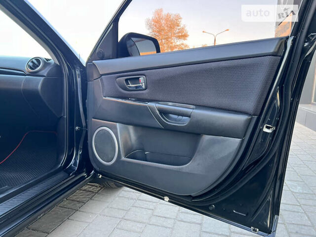 Чорний Мазда 3, об'ємом двигуна 1.6 л та пробігом 183 тис. км за 5600 $, фото 24 на Automoto.ua