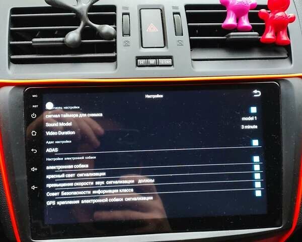 Черный Мазда 3, объемом двигателя 1.6 л и пробегом 213 тыс. км за 7500 $, фото 14 на Automoto.ua