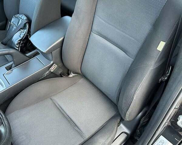 Черный Мазда 3, объемом двигателя 2 л и пробегом 187 тыс. км за 7200 $, фото 16 на Automoto.ua