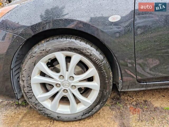 Черный Мазда 3, объемом двигателя 1.6 л и пробегом 213 тыс. км за 7500 $, фото 8 на Automoto.ua