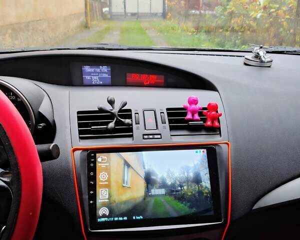 Черный Мазда 3, объемом двигателя 1.6 л и пробегом 213 тыс. км за 7500 $, фото 13 на Automoto.ua