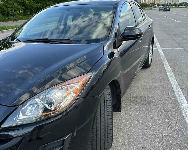 Черный Мазда 3, объемом двигателя 2 л и пробегом 187 тыс. км за 7200 $, фото 3 на Automoto.ua