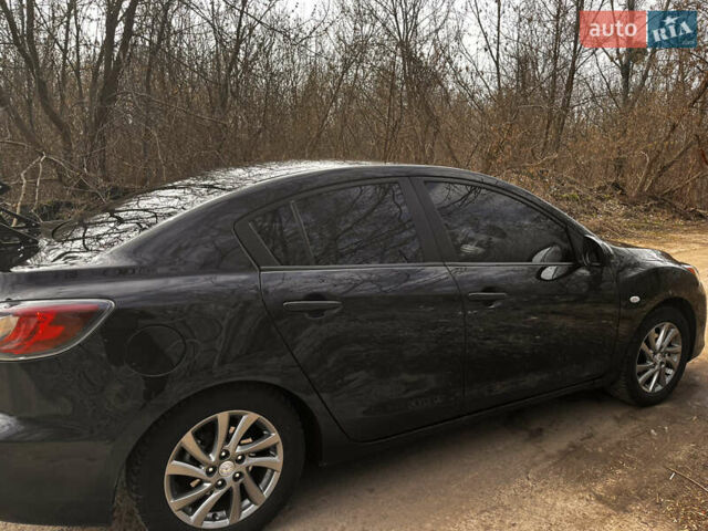 Чорний Мазда 3, об'ємом двигуна 1.6 л та пробігом 245 тис. км за 6800 $, фото 8 на Automoto.ua