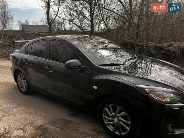 Чорний Мазда 3, об'ємом двигуна 1.6 л та пробігом 245 тис. км за 6800 $, фото 2 на Automoto.ua