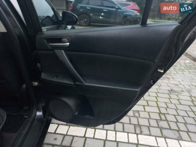 Черный Мазда 3, объемом двигателя 1.6 л и пробегом 257 тыс. км за 7850 $, фото 31 на Automoto.ua