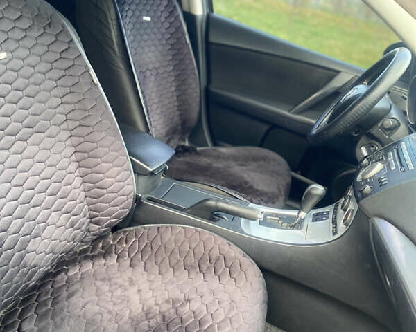 Черный Мазда 3, объемом двигателя 1.6 л и пробегом 253 тыс. км за 7700 $, фото 27 на Automoto.ua