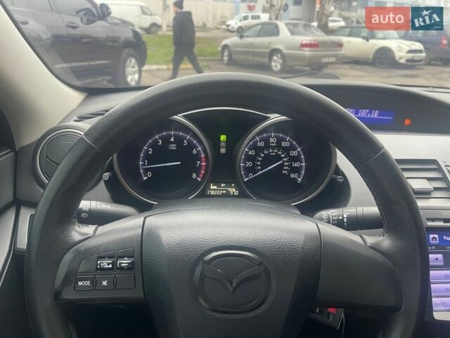 Чорний Мазда 3, об'ємом двигуна 2 л та пробігом 284 тис. км за 7500 $, фото 11 на Automoto.ua