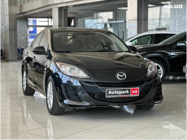 Черный Мазда 3, объемом двигателя 2 л и пробегом 240 тыс. км за 8490 $, фото 1 на Automoto.ua