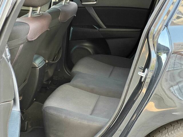 Чорний Мазда 3, об'ємом двигуна 2 л та пробігом 240 тис. км за 6990 $, фото 12 на Automoto.ua