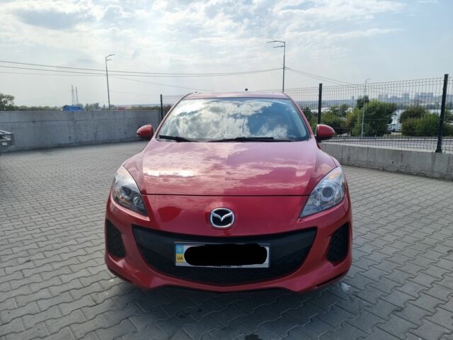 Черный Мазда 3, объемом двигателя 2 л и пробегом 201 тыс. км за 8200 $, фото 1 на Automoto.ua