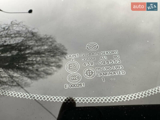 Черный Мазда 3, объемом двигателя 2 л и пробегом 280 тыс. км за 6700 $, фото 18 на Automoto.ua