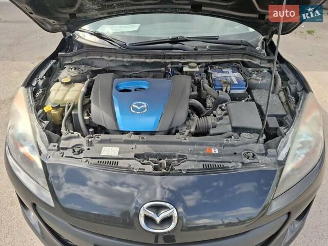 Черный Мазда 3, объемом двигателя 2 л и пробегом 264 тыс. км за 8500 $, фото 14 на Automoto.ua