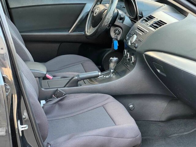 Чорний Мазда 3, об'ємом двигуна 2 л та пробігом 240 тис. км за 6990 $, фото 19 на Automoto.ua