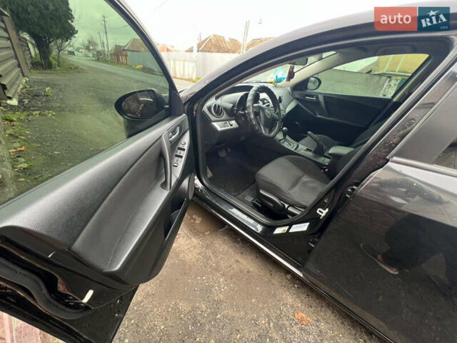 Чорний Мазда 3, об'ємом двигуна 2 л та пробігом 240 тис. км за 7200 $, фото 6 на Automoto.ua
