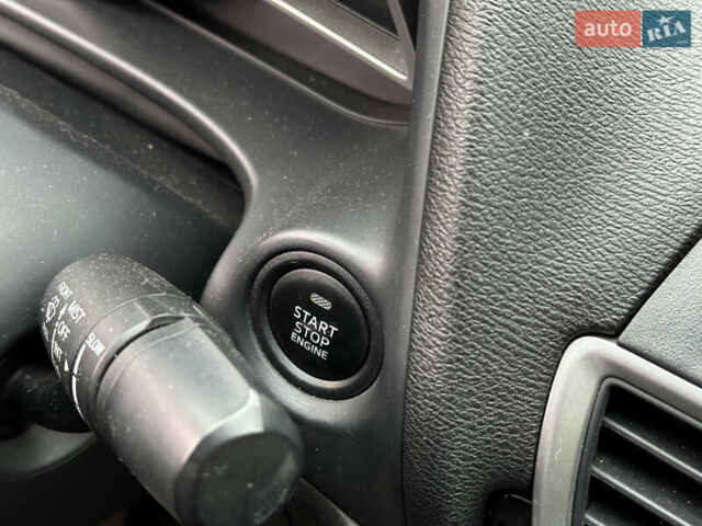 Мазда 3 2013 у Одесі на Automoto.ua Чорний Мазда 3, об'ємом двигуна 2 л та пробігом 168 тис. км за 11000 $, фото 18 на Automoto.ua