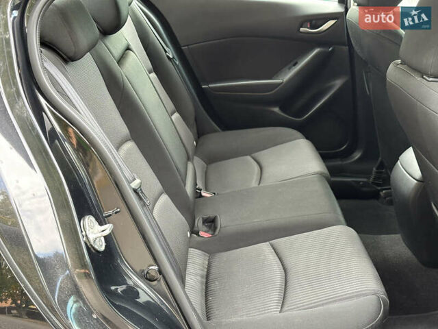 Мазда 3 2013 у Одесі на Automoto.ua Чорний Мазда 3, об'ємом двигуна 2 л та пробігом 168 тис. км за 11000 $, фото 10 на Automoto.ua