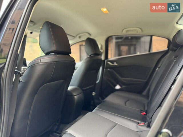 Черный Мазда 3, объемом двигателя 2 л и пробегом 198 тыс. км за 10500 $, фото 22 на Automoto.ua