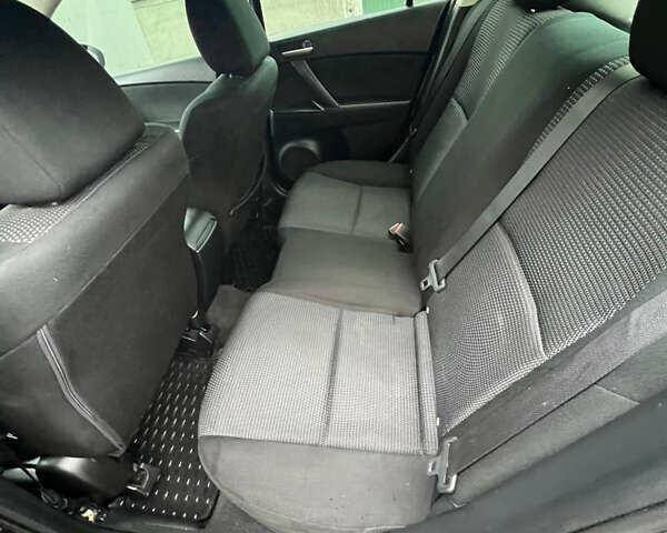 Чорний Мазда 3, об'ємом двигуна 2 л та пробігом 240 тис. км за 7200 $, фото 11 на Automoto.ua