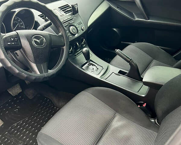 Чорний Мазда 3, об'ємом двигуна 2 л та пробігом 240 тис. км за 7200 $, фото 9 на Automoto.ua