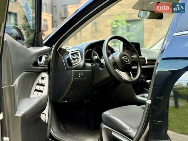 Черный Мазда 3, объемом двигателя 2 л и пробегом 198 тыс. км за 10500 $, фото 10 на Automoto.ua