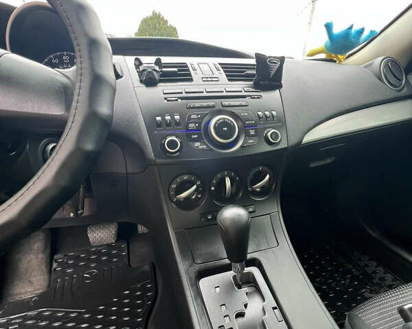 Чорний Мазда 3, об'ємом двигуна 2 л та пробігом 240 тис. км за 7200 $, фото 18 на Automoto.ua