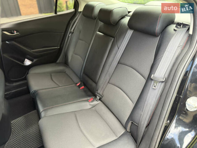 Черный Мазда 3, объемом двигателя 2 л и пробегом 198 тыс. км за 10500 $, фото 20 на Automoto.ua