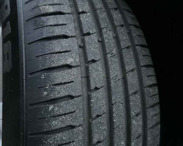 Чорний Мазда 3, об'ємом двигуна 1.5 л та пробігом 143 тис. км за 10900 $, фото 47 на Automoto.ua