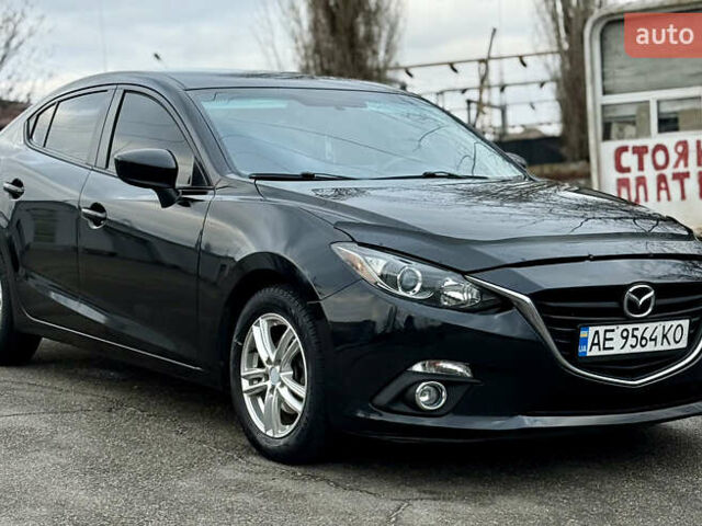 Черный Мазда 3, объемом двигателя 2 л и пробегом 148 тыс. км за 9400 $, фото 3 на Automoto.ua
