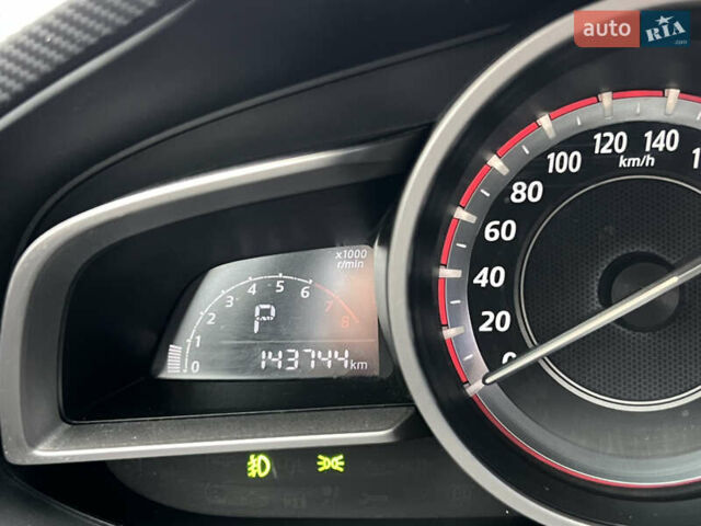 Черный Мазда 3, объемом двигателя 1.5 л и пробегом 143 тыс. км за 9200 $, фото 25 на Automoto.ua