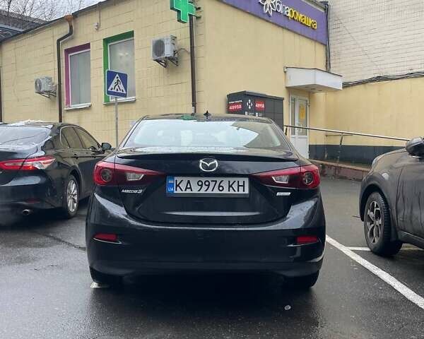 Черный Мазда 3, объемом двигателя 2 л и пробегом 167 тыс. км за 12500 $, фото 2 на Automoto.ua