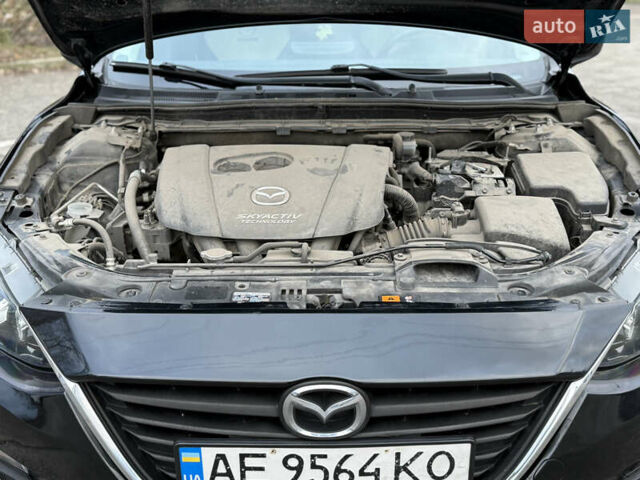 Черный Мазда 3, объемом двигателя 2 л и пробегом 148 тыс. км за 9400 $, фото 27 на Automoto.ua