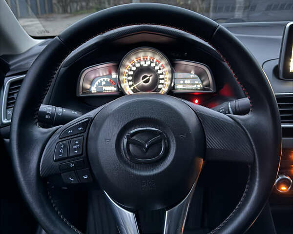Чорний Мазда 3, об'ємом двигуна 1.5 л та пробігом 143 тис. км за 10900 $, фото 38 на Automoto.ua