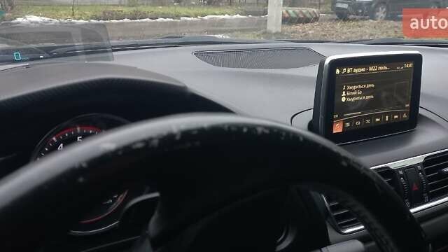 Черный Мазда 3, объемом двигателя 1.5 л и пробегом 88 тыс. км за 14700 $, фото 15 на Automoto.ua