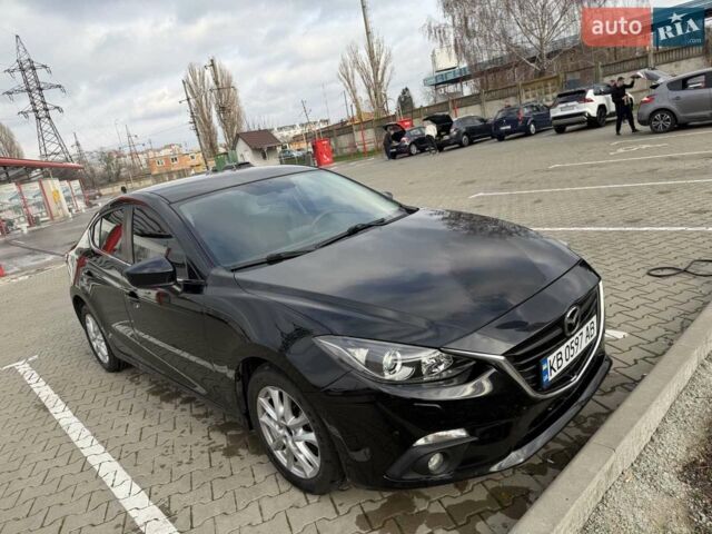 Черный Мазда 3, объемом двигателя 1.5 л и пробегом 170 тыс. км за 11099 $, фото 2 на Automoto.ua