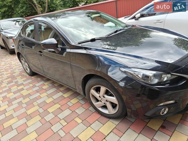 Черный Мазда 3, объемом двигателя 2 л и пробегом 127 тыс. км за 9600 $, фото 3 на Automoto.ua