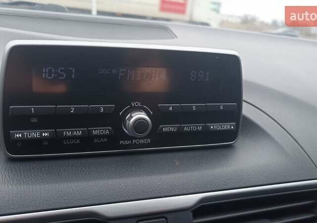 Черный Мазда 3, объемом двигателя 2 л и пробегом 163 тыс. км за 10499 $, фото 16 на Automoto.ua