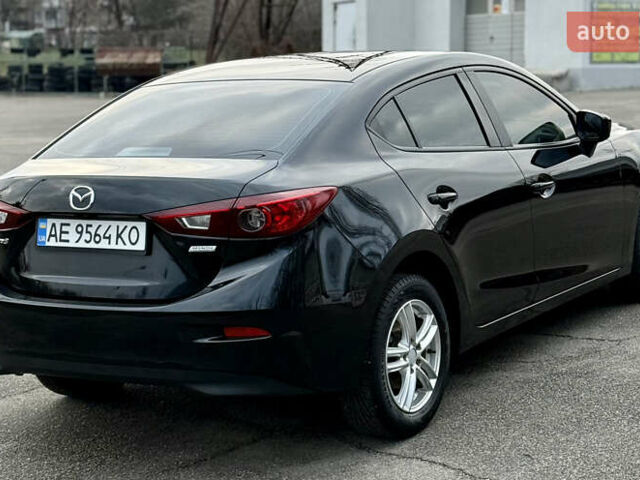Черный Мазда 3, объемом двигателя 2 л и пробегом 148 тыс. км за 9400 $, фото 9 на Automoto.ua