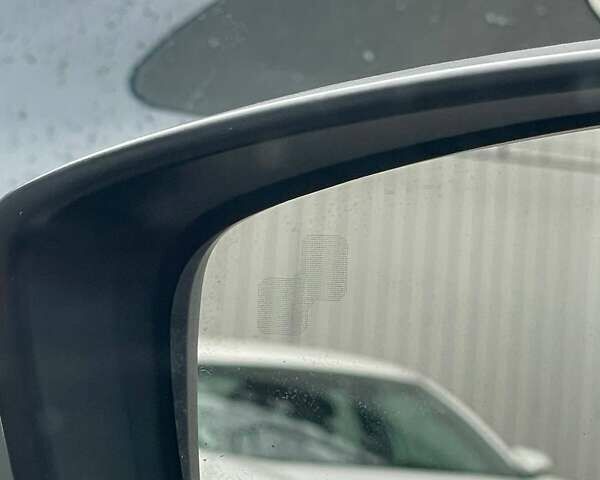 Черный Мазда 3, объемом двигателя 2 л и пробегом 167 тыс. км за 12500 $, фото 10 на Automoto.ua