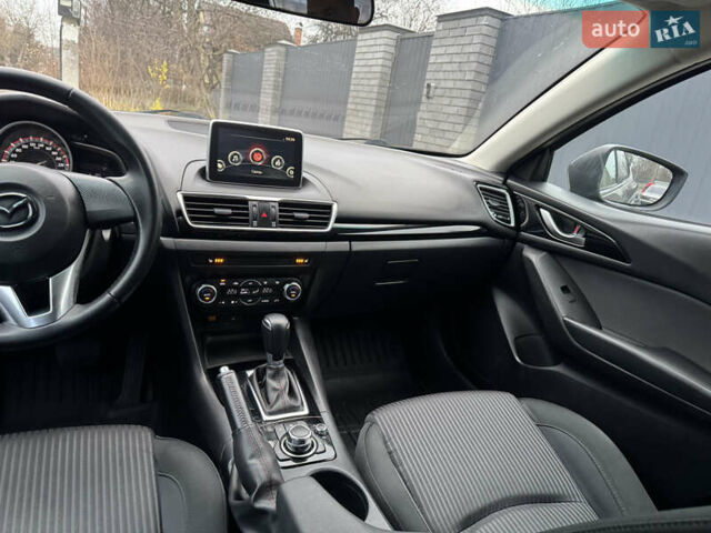 Чорний Мазда 3, об'ємом двигуна 1.5 л та пробігом 143 тис. км за 10900 $, фото 34 на Automoto.ua