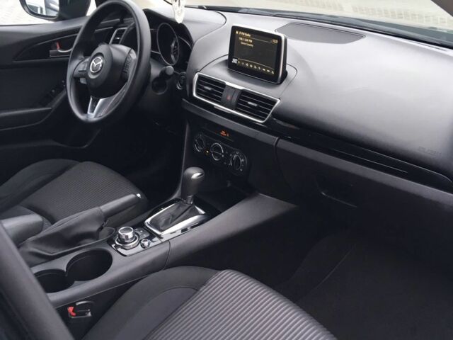Черный Мазда 3, объемом двигателя 2 л и пробегом 173 тыс. км за 11900 $, фото 4 на Automoto.ua
