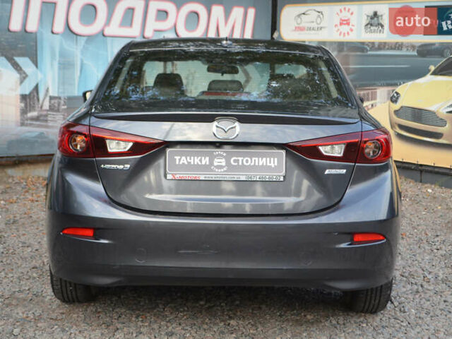 Черный Мазда 3, объемом двигателя 2 л и пробегом 158 тыс. км за 12500 $, фото 2 на Automoto.ua