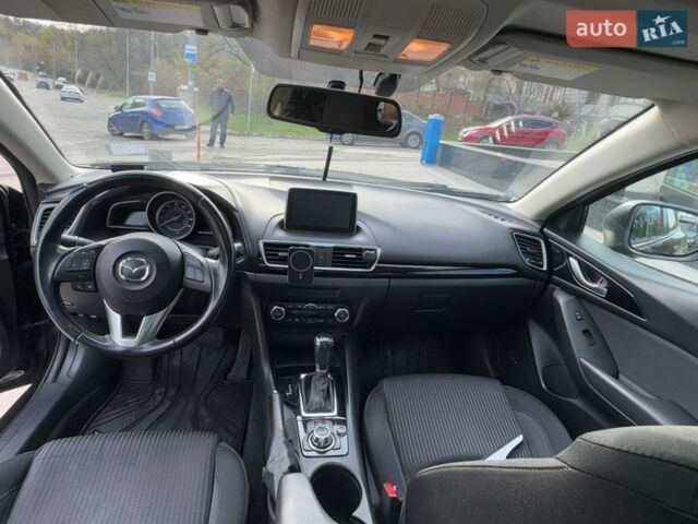 Черный Мазда 3, объемом двигателя 2 л и пробегом 150 тыс. км за 9700 $, фото 9 на Automoto.ua