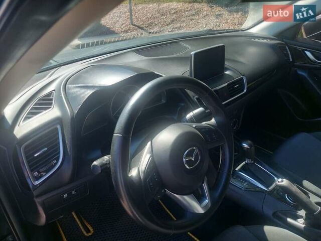 Черный Мазда 3, объемом двигателя 2 л и пробегом 151 тыс. км за 11300 $, фото 5 на Automoto.ua