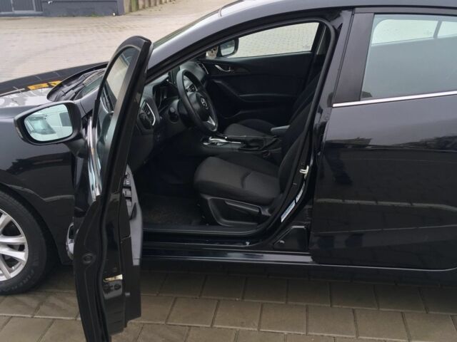 Черный Мазда 3, объемом двигателя 2 л и пробегом 173 тыс. км за 11900 $, фото 14 на Automoto.ua