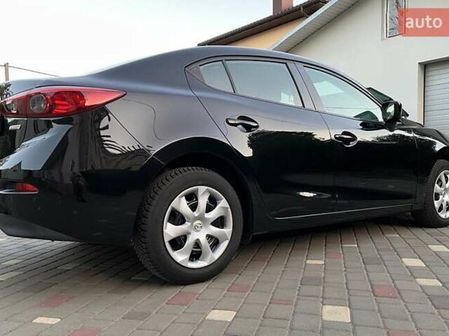 Чорний Мазда 3, об'ємом двигуна 2 л та пробігом 172 тис. км за 9500 $, фото 4 на Automoto.ua